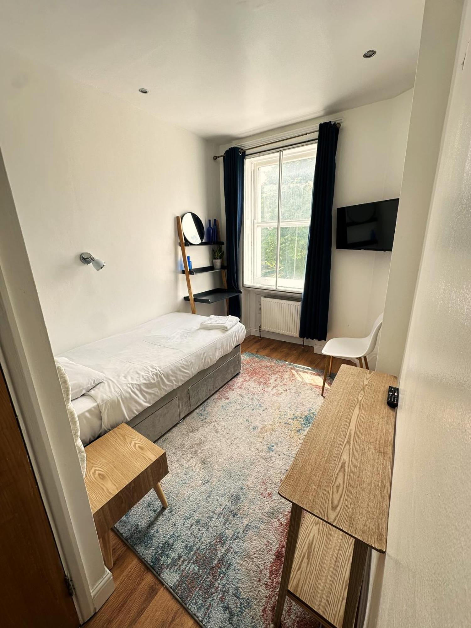 Somerset Hotel Baker Street Лондон Екстер'єр фото